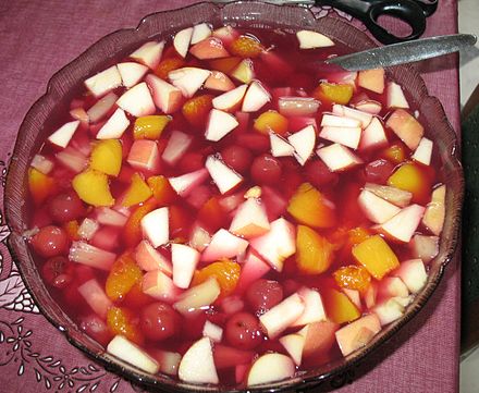 A bowl of fruit salad