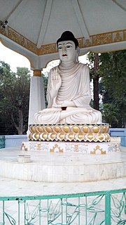 Thumbnail for File:Gautama Buddha Rajgir Bihar India.jpg