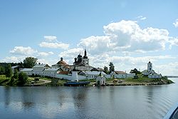 Goritsyn luostari sijaitsee Šeksnan varrella.
