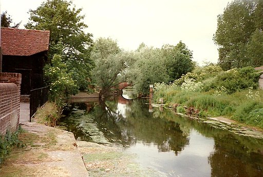 Great Stour at Fordwich - geograph.org.uk - 2211104