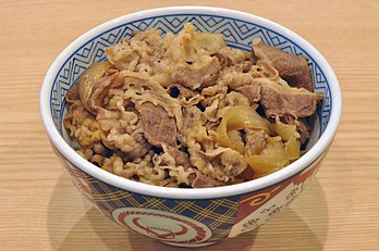 Un bol de gyūdon, spécialité japonaise. (définition réelle 4 288 × 2 848)