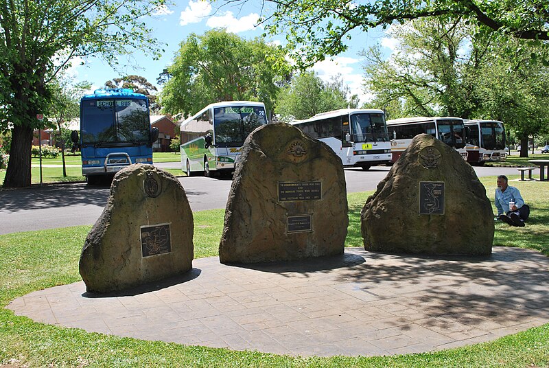 File:Hamilton Vietnam War Memorial.JPG