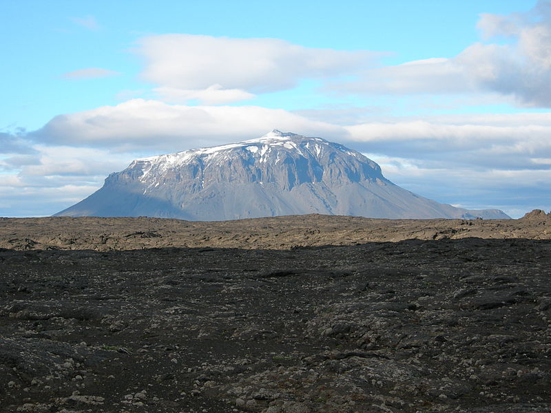 File:Herdubreid-lava-iceland.JPG