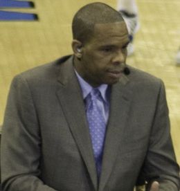 Hubert Davis recadré.jpg