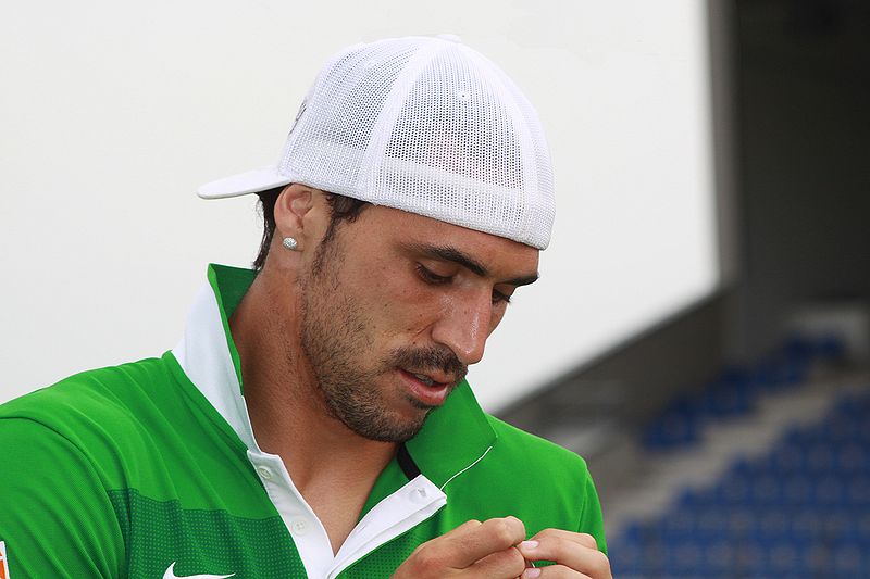 File:Hugo Almeida - SV Werder Bremen (2).jpg