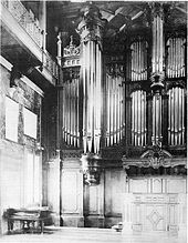 Foto der alten Cavaillé-Col-Orgel im Château d'Ilbarritz.