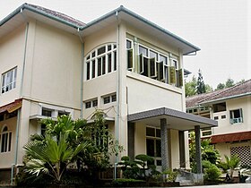 Istana Djoen Eng