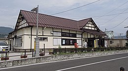 JREast-Tohoku-ligne principale-Koori station-renforcement 20140814-100436.jpg