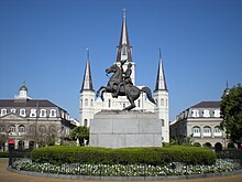 Jackson equestrian statue and St. Louis Cathedral – flanked by the Cabildo and the Presbytere