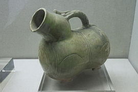 Ancient portable urinal, Western Jin Dynasty (c. 265–316 CE)