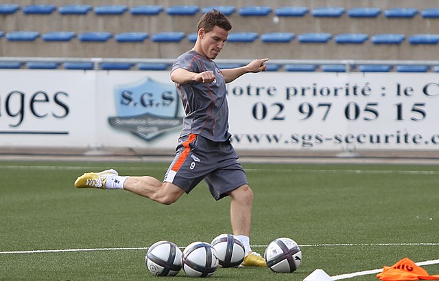 Gameiro training with Lorient in 2010