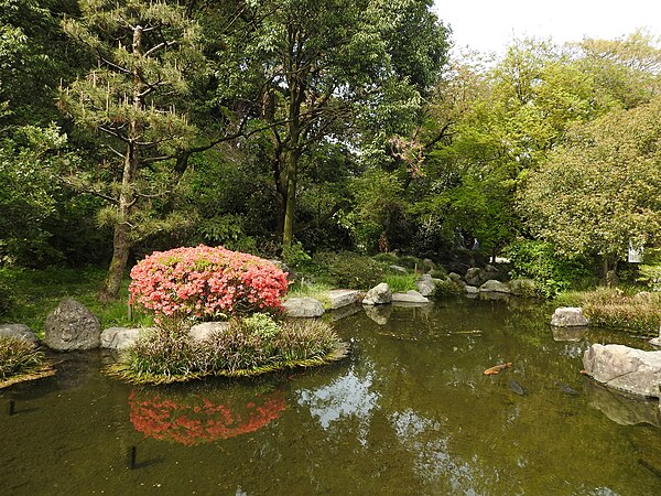 English: Kanazawa Castle Park