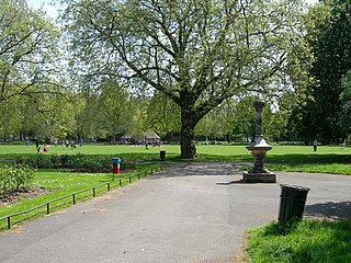 <span class="mw-page-title-main">Kennington Park</span> Public park in South London, the United Kingdom