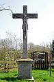 This is a picture of the Bavarian Baudenkmal (cultural heritage monument) with the ID D-6-78-150-55 (Wikidata) Kruzifix, Gerolzhofer Weg; Ortsausgang nach Alitzheim, Herlheim, Gemeinde Kolizheim, Unterfranken, Deutschland