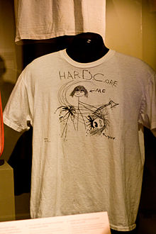 Camiseta que Kurt Cobain usaba a diario en el EMP Museum.