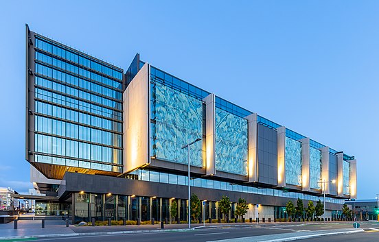 Le palais de justice de Christchurch, en Nouvelle-Zélande, photographié à l'heure bleue. (définition réelle 3 793 × 2 425)