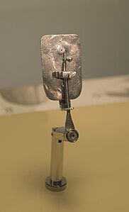 Original-Mikroskop im Boerhaave Museum in Leiden.