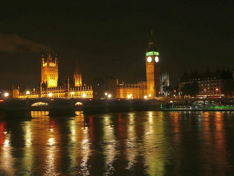 File:London 2009 Houses of Parliament - panoramio.jpg