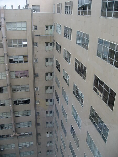 File:Long Hospital, UCSF.jpg