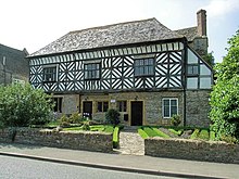 The Manor House, 4 & 6 High Street Manor House - geograph.org.uk - 424064.jpg