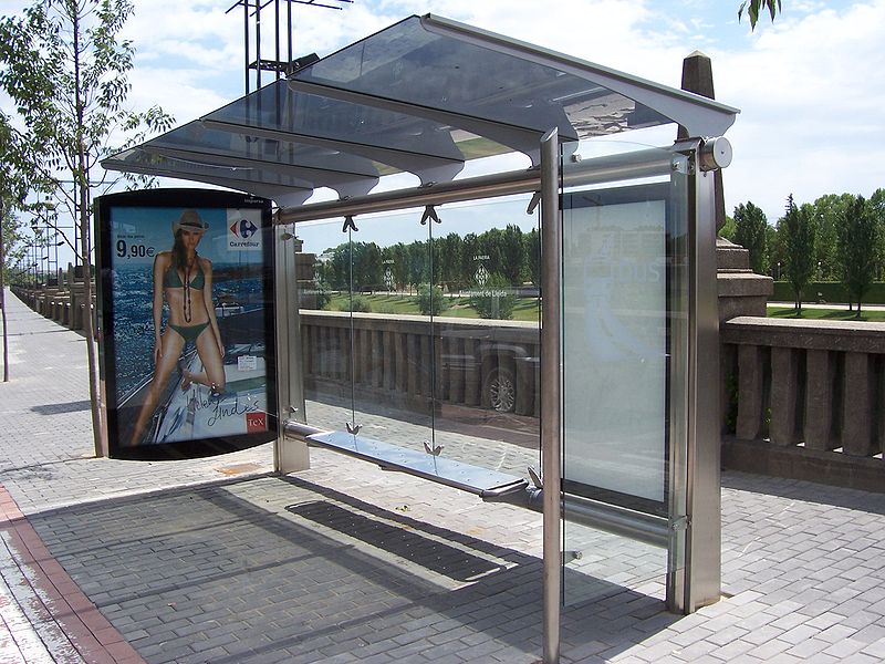 File:Marquesina Autobusos de Lleida.jpg