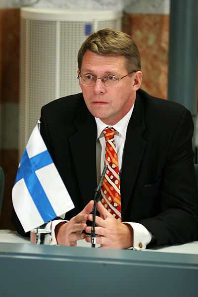 File:Matti Vanhanen, Finlands statsminister, under presskonferens vid Nordiska radets session i Stockholm.jpg