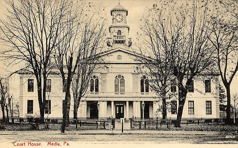 File:Media Pa. Courthouse c.1906 bwpc.jpg