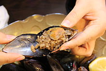 Stuffed mussels Midye dolma (6).JPG