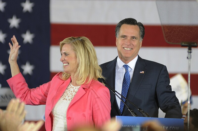 File:Mitt Romney Super Tuesday.jpg