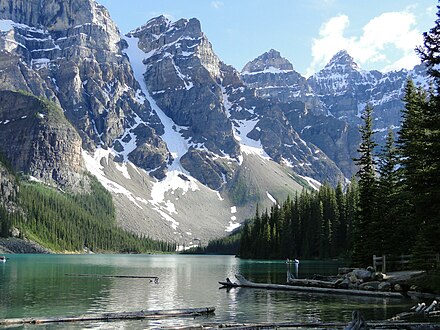 Долина десяти пиков. Аляска скалистые горы. Канадские скалистые горы. Banff National Park & the Rocky Mountains. Самые красивые горные озера.