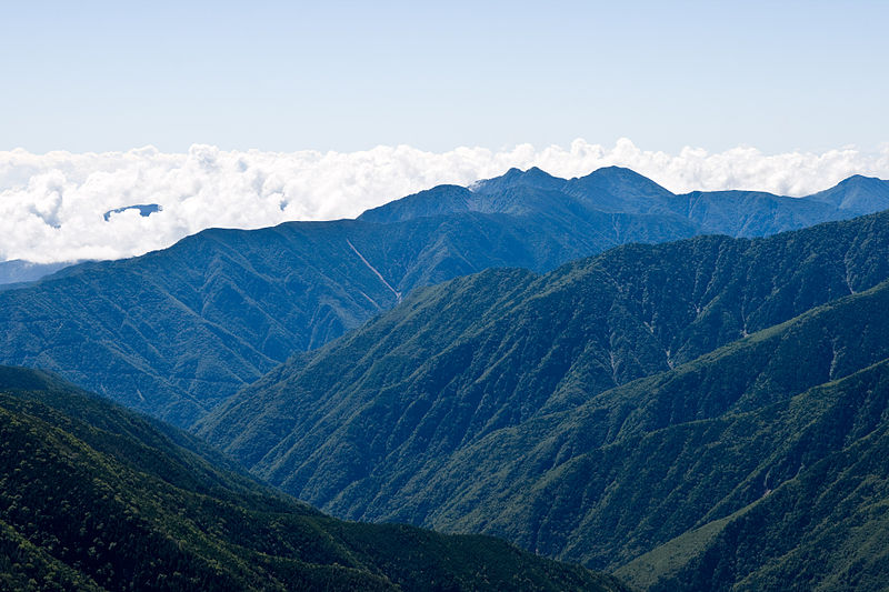 File:Mt.Zarugatake 01.jpg