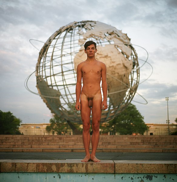 File:Naked to the world.jpg