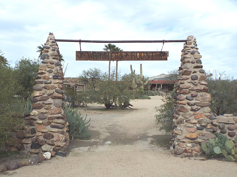 File:New River-Wrangler's Roost Stage Coach Stop-Ranch entrance-1890.JPG