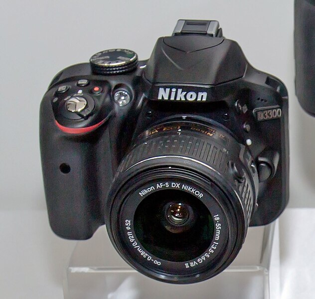 File:Nikon D3300 and parts 2014 CP+ (crop).jpg