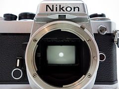 Nikon FE 24*36 '80 (11980443926).jpg
