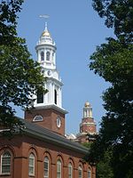 United Church with Union and New Haven Trust Building in background; The Union building's cupola is a tribute to the Church's golden dome. NorthChurchNewHavenGreen.jpg