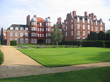 Newnham College, part of the University of Cambridge, with a view of Pfeiffer Arch and the Old Hall building Old Hall.JPG