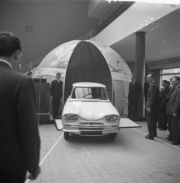 File:Opdracht Citroen Amsterdam, Bestanddeelnr 912-3785.jpg