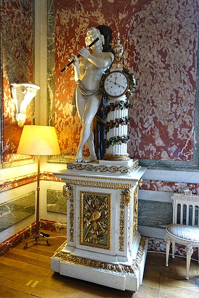 File:Organ clock, probably Orpheus playing the flute, casing by H. C. Micheelis, Germany, c. 1785 - Waddesdon Manor - Buckinghamshire, England - DSC07617.jpg