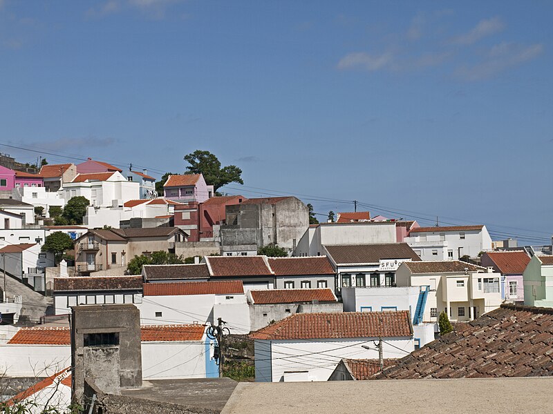 File:Panorama of Ribeirinha 3.jpg