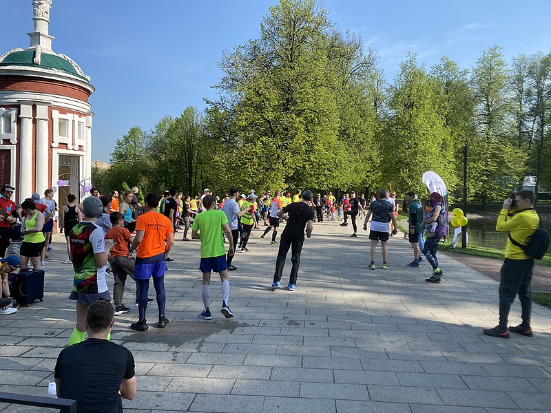 File:Parkrun Mikhalkovo 1 — 15.05.2021 07.jpg