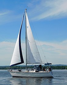 Pearson 28-2 sailboat Keeling Time 1384.jpg