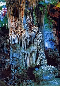 Jeskyně Phong Nha