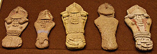 Pilling Figurines