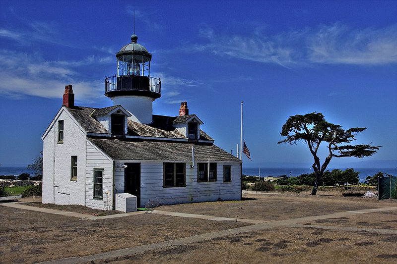 File:Point Pinos Lighthouse CA.jpg