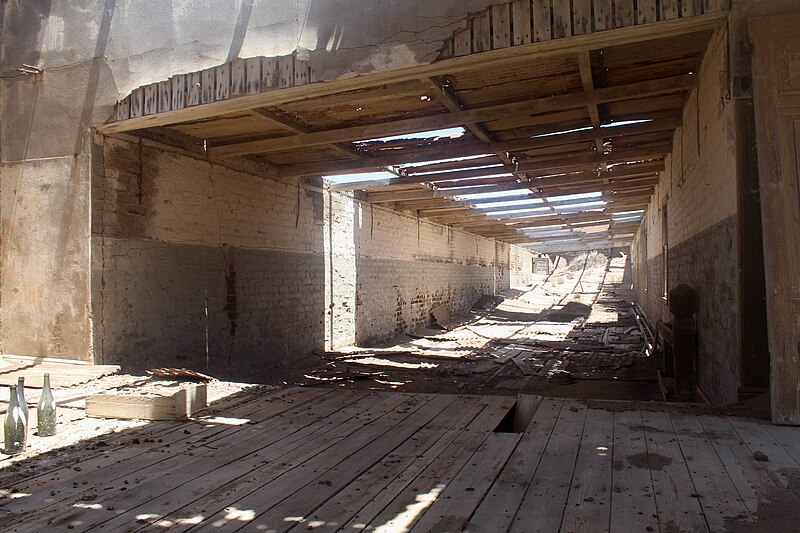 File:Pomona, Namibia, bowling alley.jpg