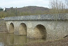 Pont de Chaudefonds-sur-Layon (D121).jpg