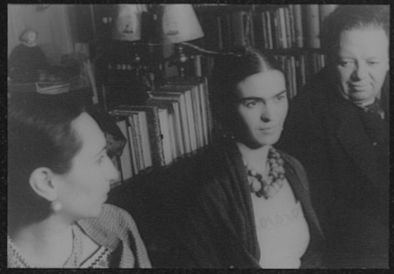 File:Portrait of Diego Rivera and Malu Block and Frida Kahlo de Rivera LCCN2004663508.tif