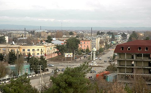 Пагода бохтар. Таджикистан город Курган Тюбе. Город Бохтар Таджикистан. Кургонтеппа Таджикистан. Бохтар Курган Тюбе.