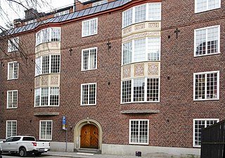 Ragvaldsgatan 21 (bostadshus från 1914, arkitekt E. Wilhelm Nyberg).